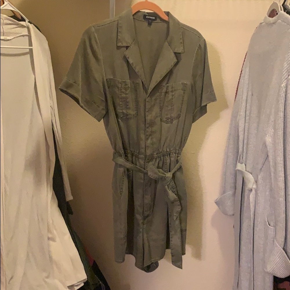 Express romper